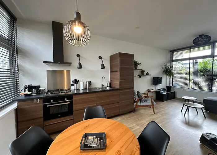 De Schelp 86, Garden And Free Parking