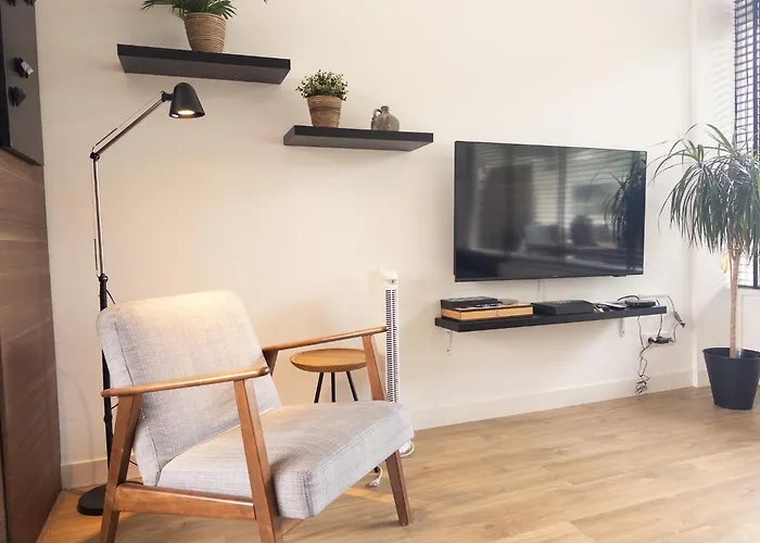 De Schelp 86, Garden And Free Parking